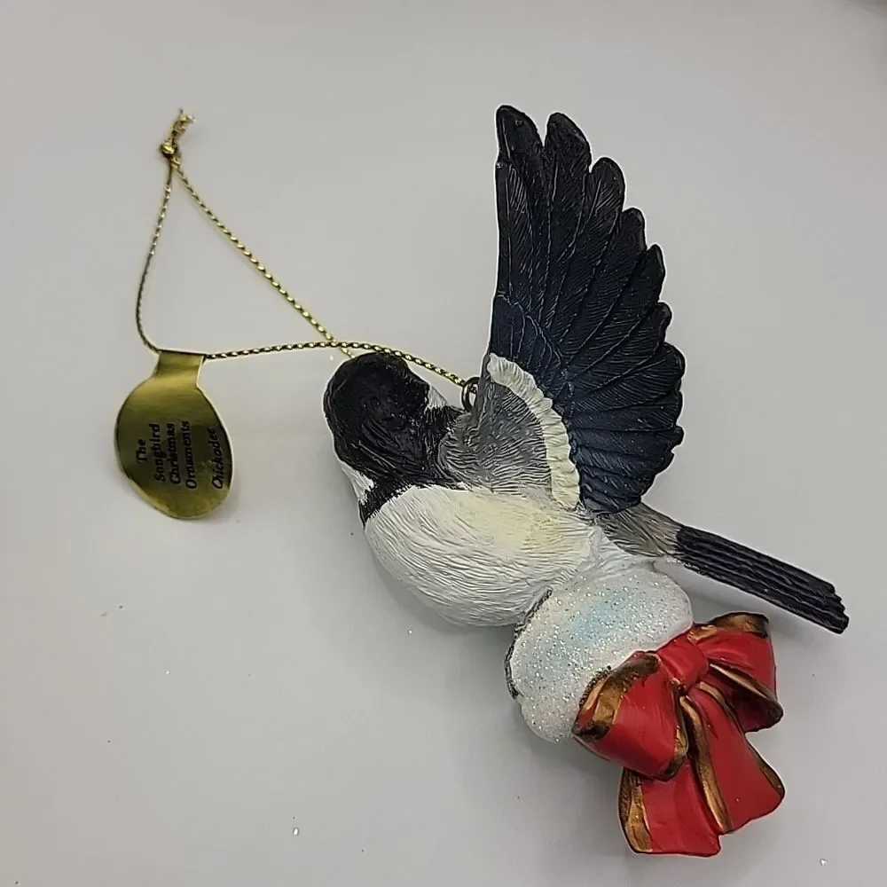 Danbury Mint Christmas Songbird Ornament Chickadee Retired